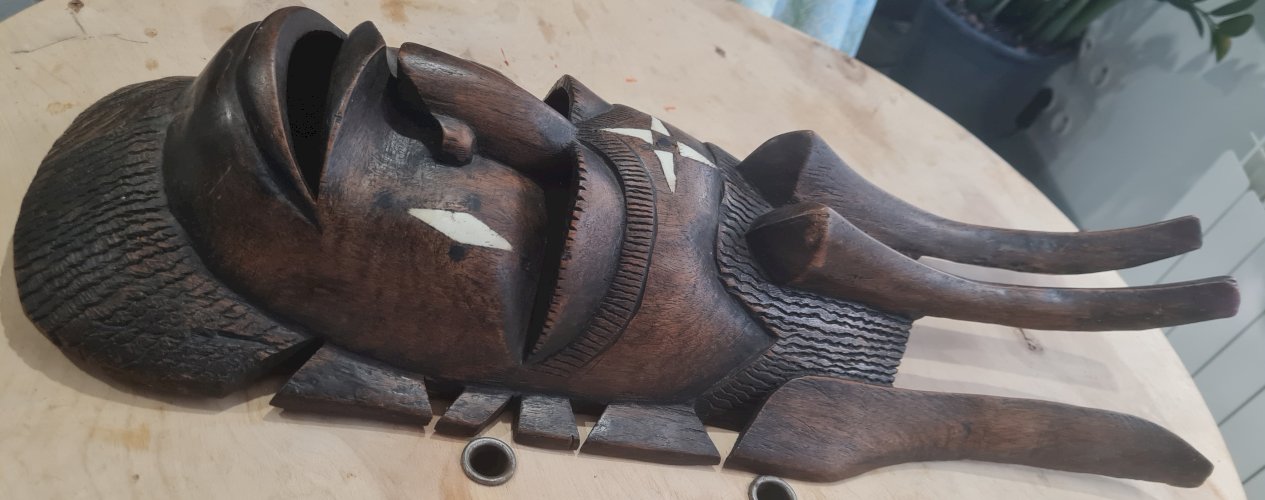 Masque africain