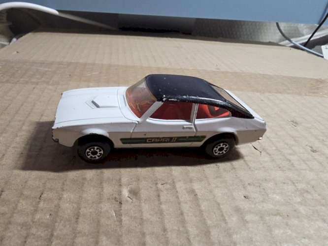 Matchbox Super Kings  K - 59  Ford Capri II