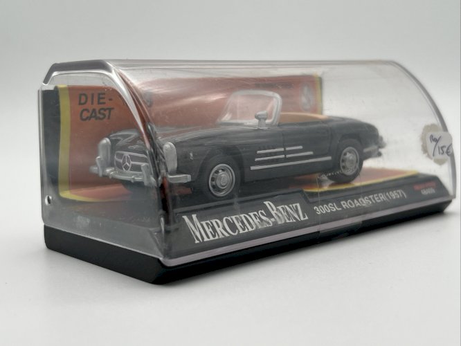 Mercedes-Benz 300 SL Roadster (1957)  1/43 New-Ray