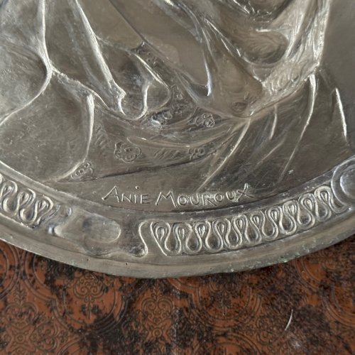 Matrice pour médaille Mimi Pinson par Anie Mouroux XXe M3576