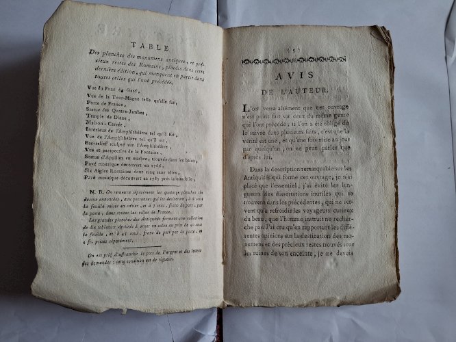 Maucomble Histoire des antiquités de la ville de Nîmes édition de 1806
