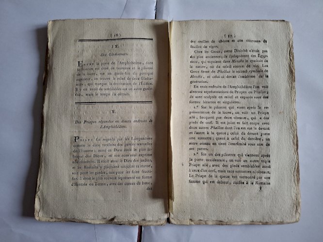 Maucomble Histoire des antiquités de la ville de Nîmes édition de 1806