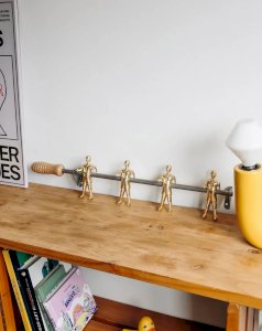 Max, the metal coat hook No. 191