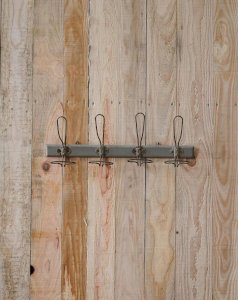 Max, la patère murale en métal N°222