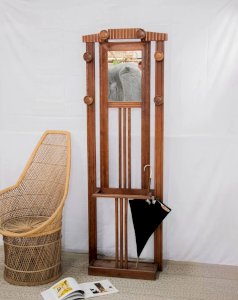 Max, le grand porte-manteau en bois N°192