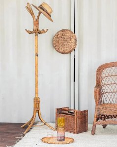 Max, the bamboo coat rack No. 72