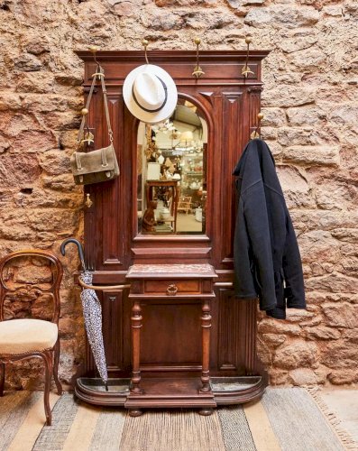 Max, le porte-manteau en bois et marbre N°216