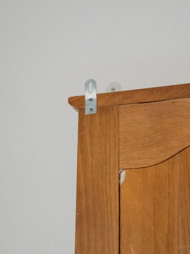 Max, le porte-manteau en bois N°203