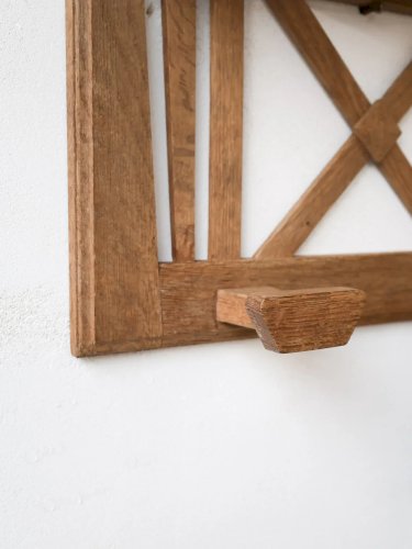 Max, le porte-manteau mural en bois N°259