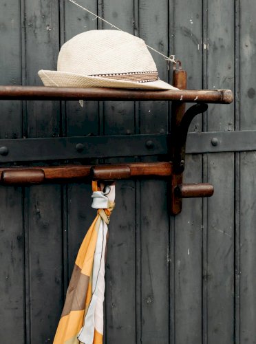 Max, le porte-manteau mural N°105