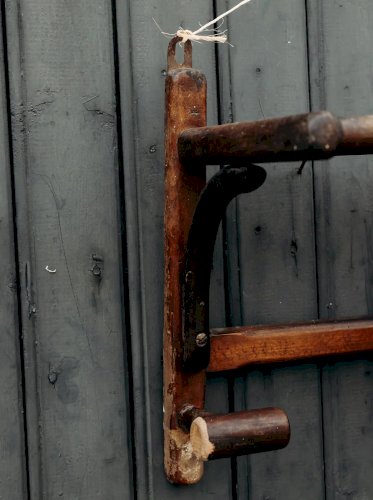 Max, le porte-manteau mural N°105