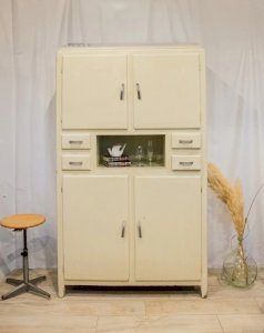 Maximilien, the wooden sideboard Mado No. 36