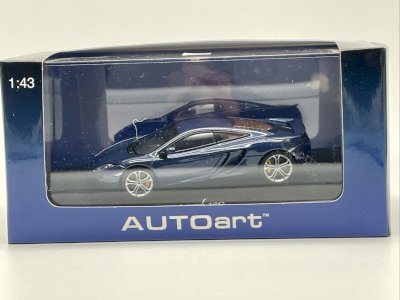 McLaren MP4-12C (2011) 1/43 AutoArt