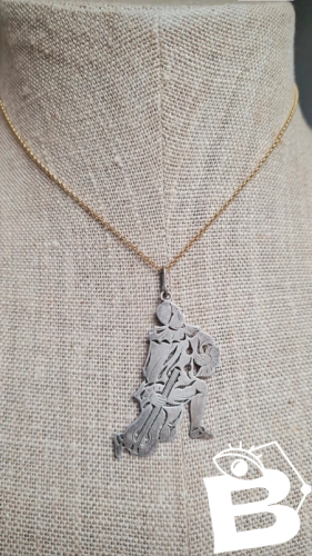 médaille ajourée ancienne