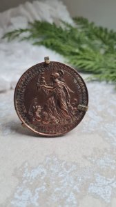 Médaille ancienne rare 1820 Comte de Chambord 1885
