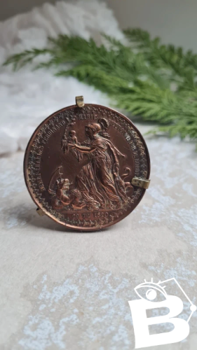 Médaille ancienne rare 1820 Comte de Chambord 1885