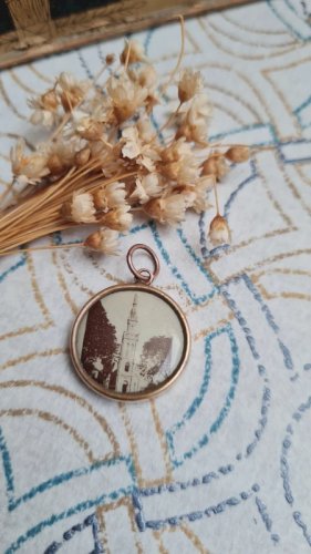 Médaille ancienne religieuse église paroissiale de la nativité de la vierge