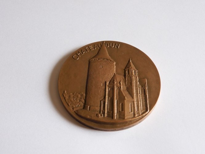 -MEDAILLE BRONZE CHATEAUDUN AMICALE des ANCIENS  de la TNB  22/06/1958  D