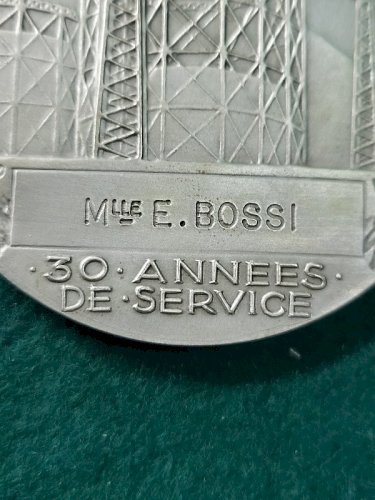 MEDAILLE DE TABLE EN BRONZE ARGENTE EDF ET GAZ DE FRANCE HENRI DROPSY N° 100