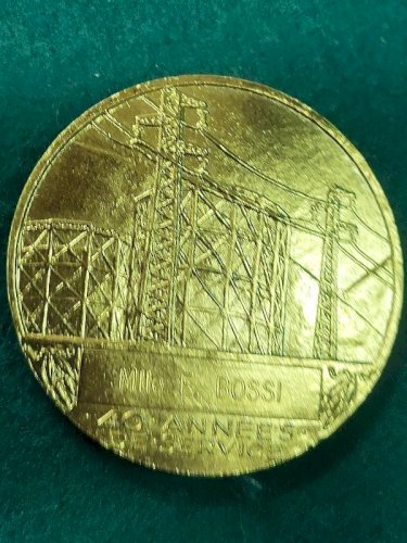 MEDAILLE DE TABLE EN BRONZE DORE EDF  ET GAZ DE FRANCE  HENRI DROPSY N° 99
