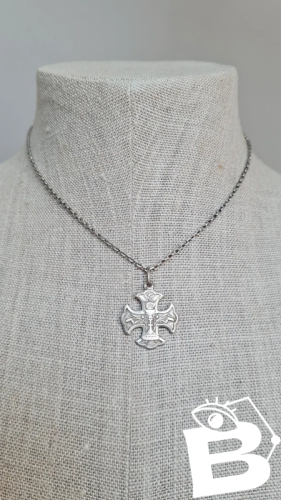 Médaille religieuse en argent JHS  croix communion  ancienne