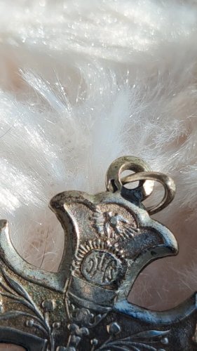 Médaille religieuse en argent JHS  croix communion  ancienne