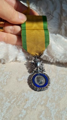 Médaille république française 1870 valeur et discipline fil noir