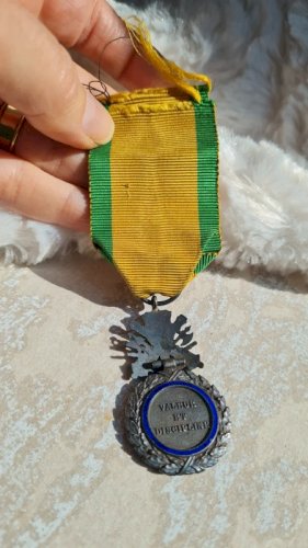 Médaille république française 1870 valeur et discipline fil noir