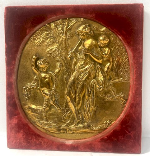 Médaillon rond a décor a l'antique en bronze doré XIX siècle
