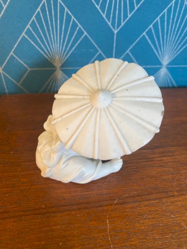 Meissen biscuit, joli lot, Sculptures porcelaine, XIXème, numérotés et marqués au revers.