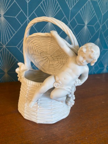 Meissen biscuit, joli lot, Sculptures porcelaine, XIXème, numérotés et marqués au revers.
