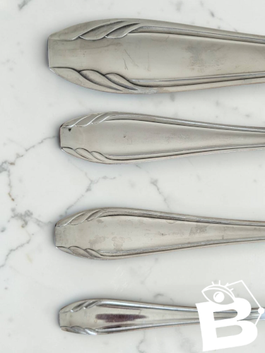 Ménagère Art déco en inox 37 pièces
