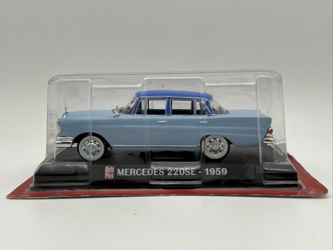 Mercedes 220 SE (1959) 1/43 Auto Plus
