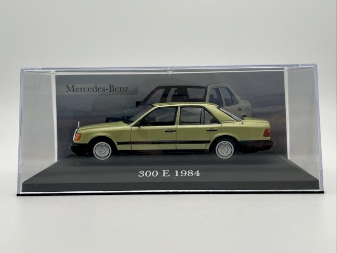 Mercedes 300 E (1984) 1/43