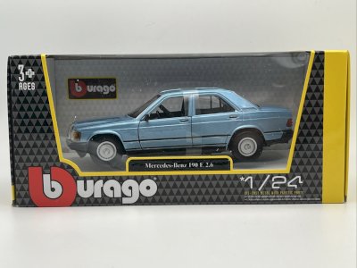 Mercedes-Benz 190E 2.6 1/24 Burago