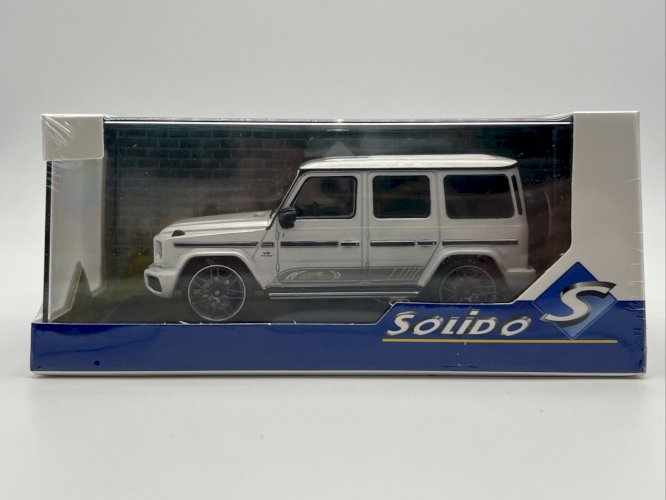 Mercedes-Benz AMG G63 1/43 Solido