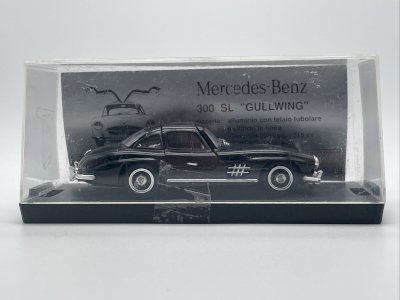 Mercedes-Benz SL 300 Gullwing 1/43 Bang