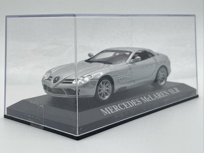 Mercedes McLaren SLR 1/43
