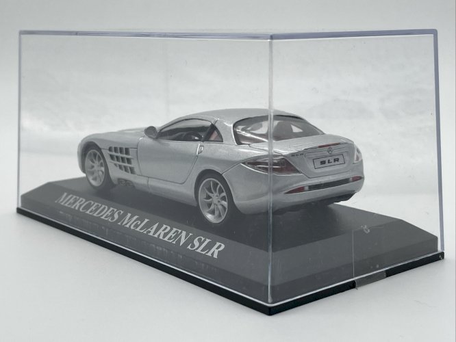 Mercedes McLaren SLR 1/43
