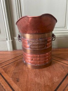 Ancient measurement in copper – Decalitre