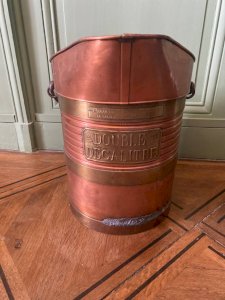 Ancient copper measurement – Double decalitere