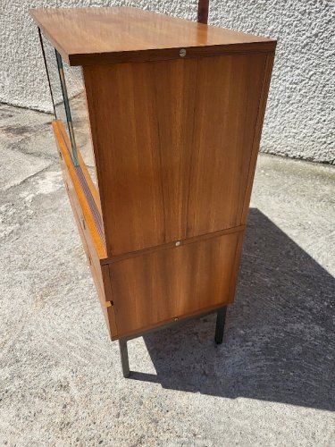 MEUBLE 1960 VINTAGE COMMODE VITRINE EN TECK PLAQUE
