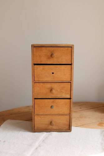 Meuble à tiroirs ancien en bois