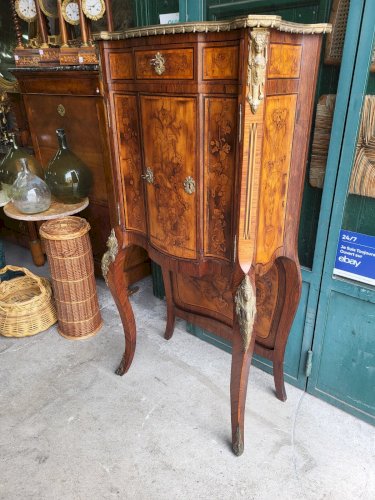 MEUBLE CABINET EN MARQUETERIE 2 PORTES 1 TIROIR