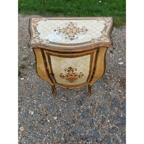 Meuble chevet Ventru en Bois doré + Tablette