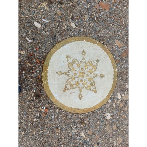 Meuble chevet Ventru en Bois doré + Tablette