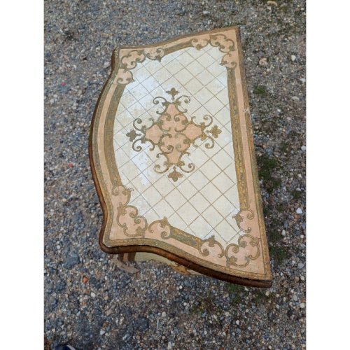 Meuble chevet Ventru en Bois doré + Tablette