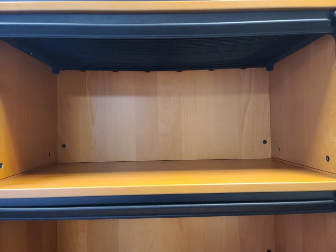 meuble de bureau à rouleaux avec étagère d'angle