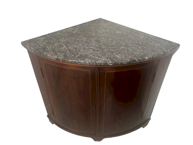 Meuble de coin en demi lune de style Louis XVI XIX Siècle