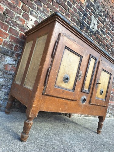 Meuble de ferme réfrigérateur ancien, garde-manger